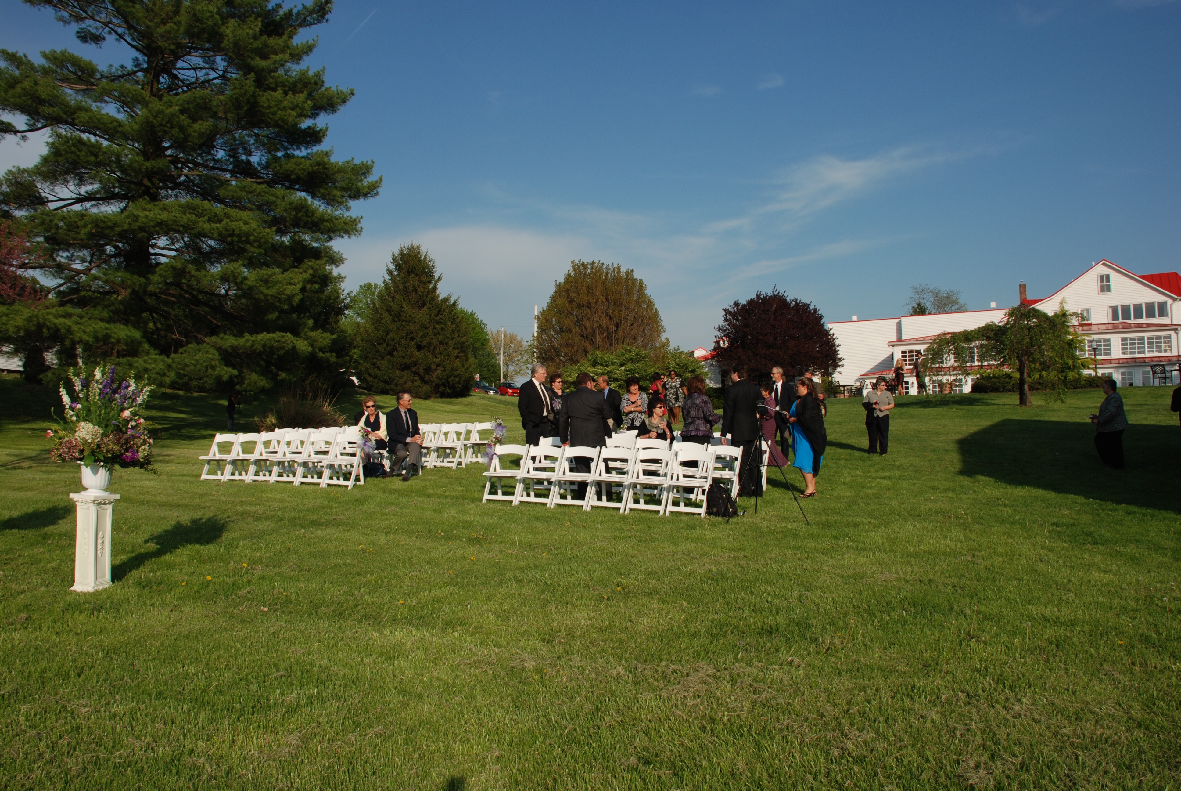2010-04-23-066 Lindsay-Andrew Wedding.jpg